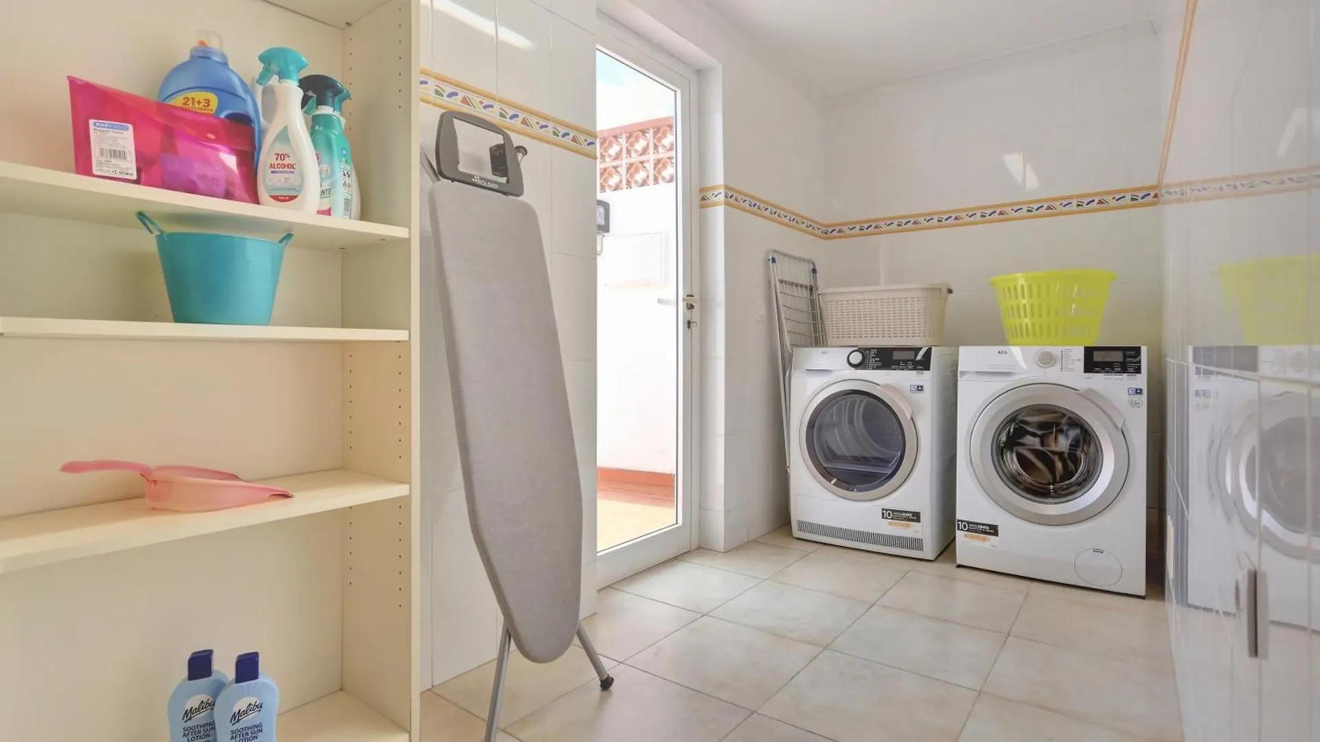 קורלחו Villa El Castillito Beachfront Villa בית נופש