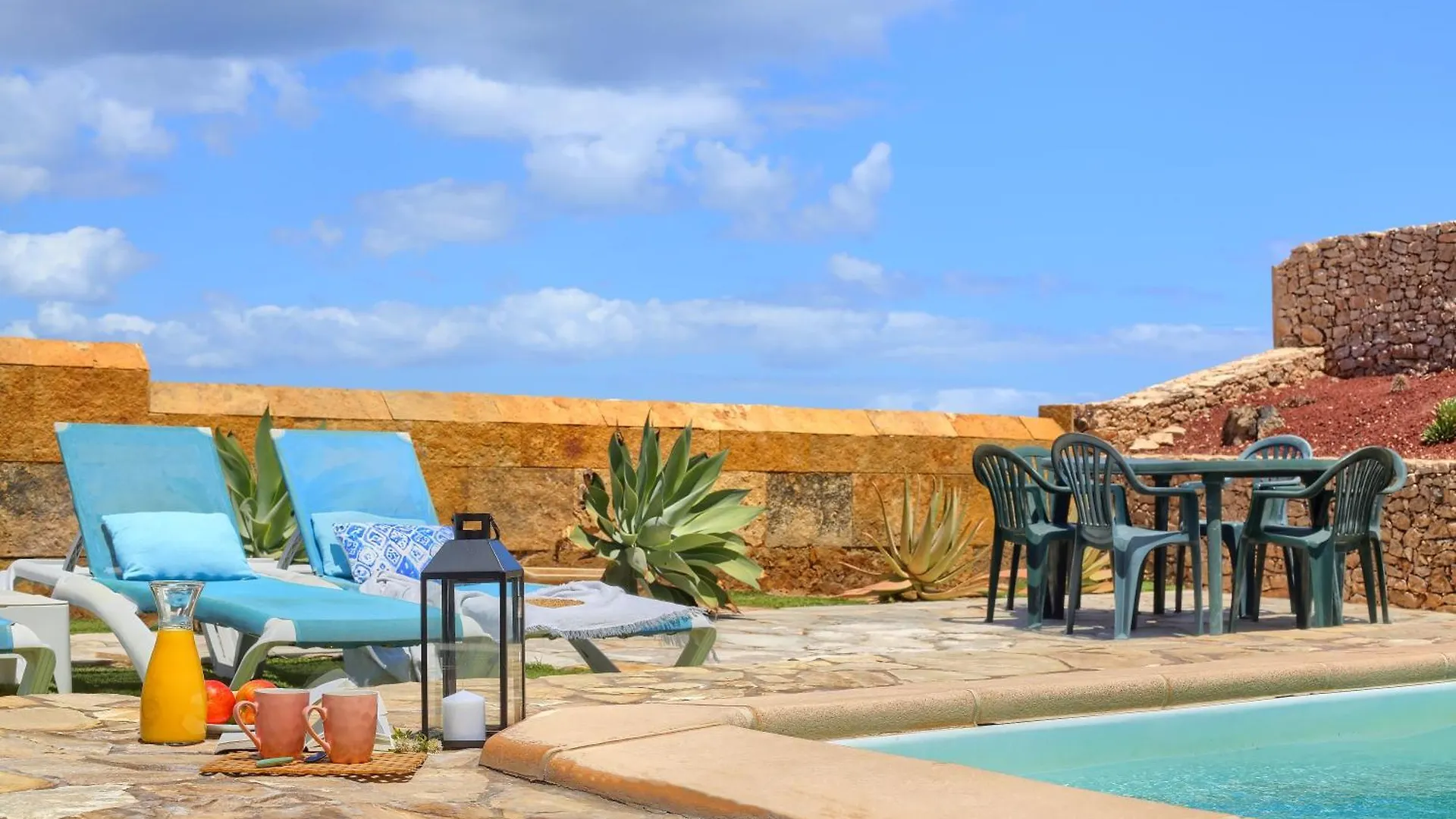 Villa El Castillito Beachfront Villa Corralejo 0*,